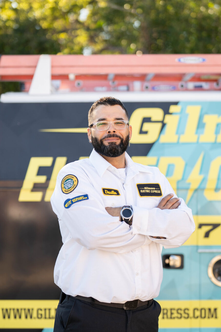 dustin service manager